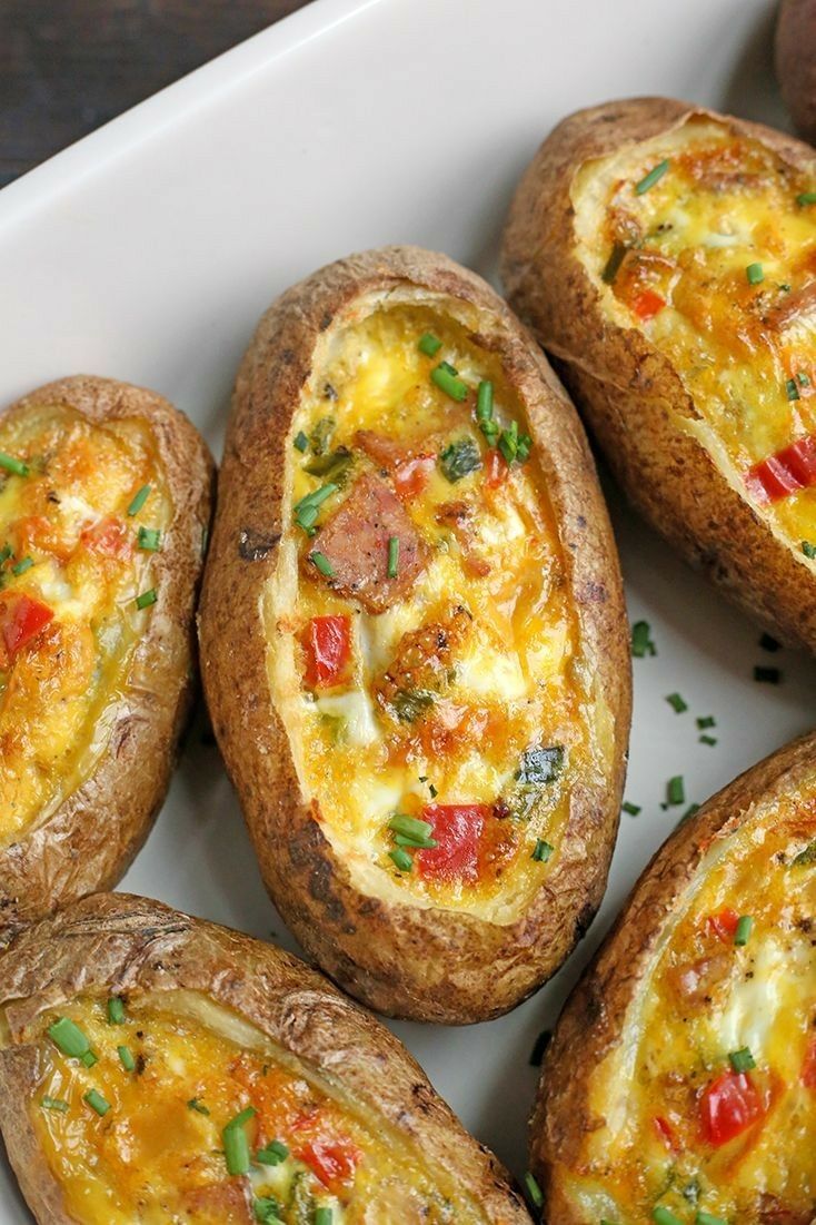 Batata Inglesa Recheada com Queijo e Presunto